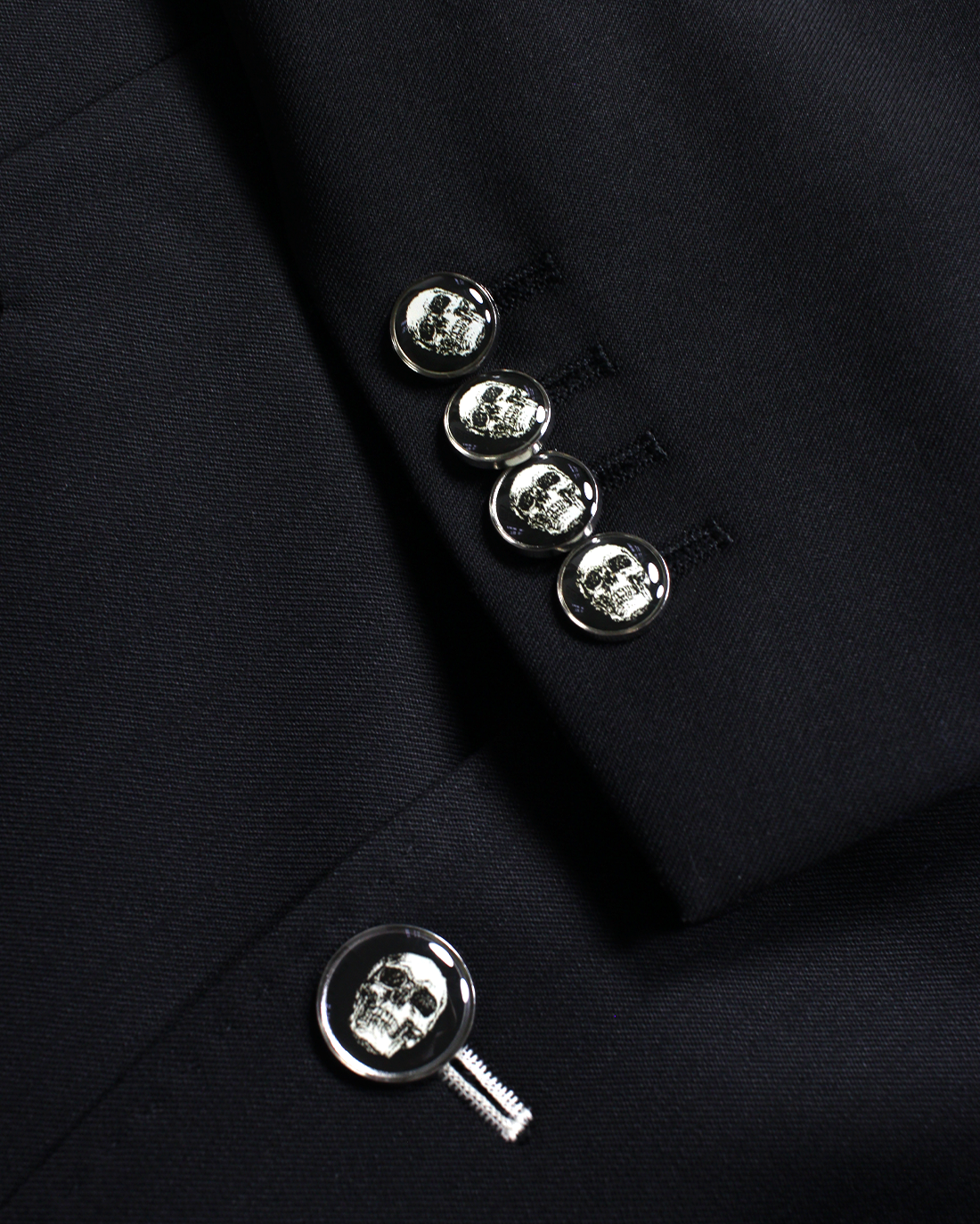 The Skulls Three Piece Suit - Holland Esquire